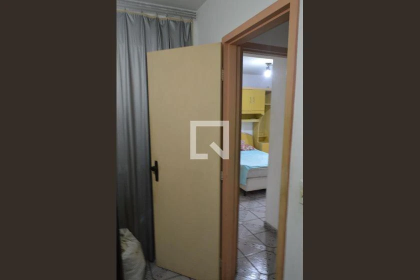 Furnished apartment with 3 bedrooms and a balcony — photo 46