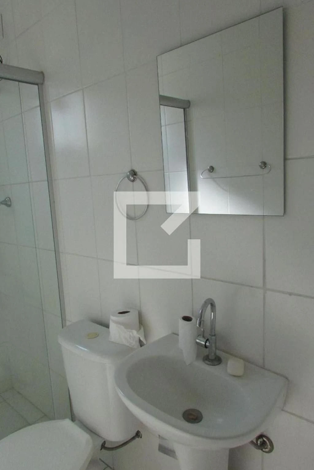 Unfurnished 2-bedroom apartment with 1 parking space — photo 11