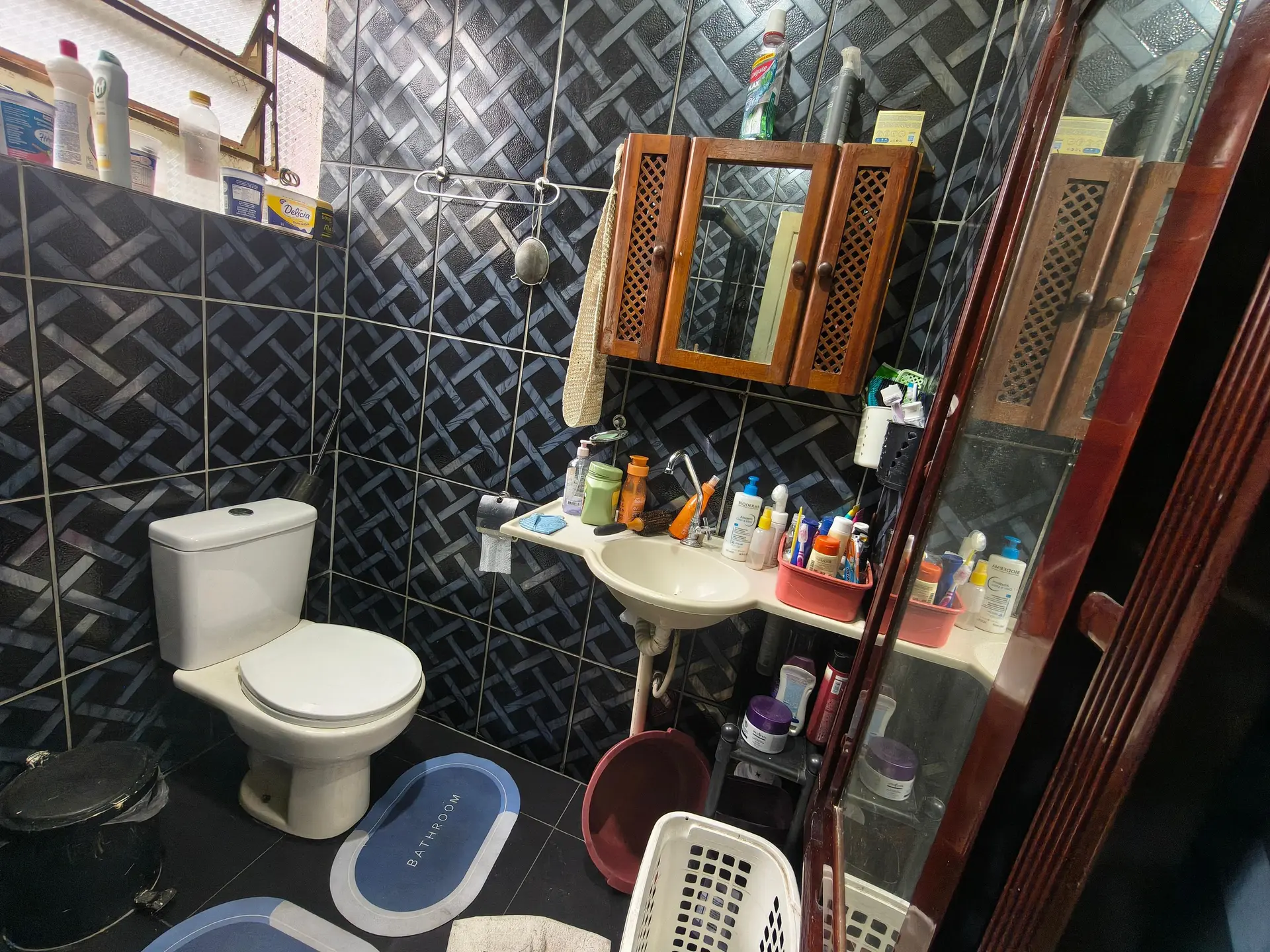 Мебльований будинок із 3 спальнями, 4 ванними та приватним садом — photo 47