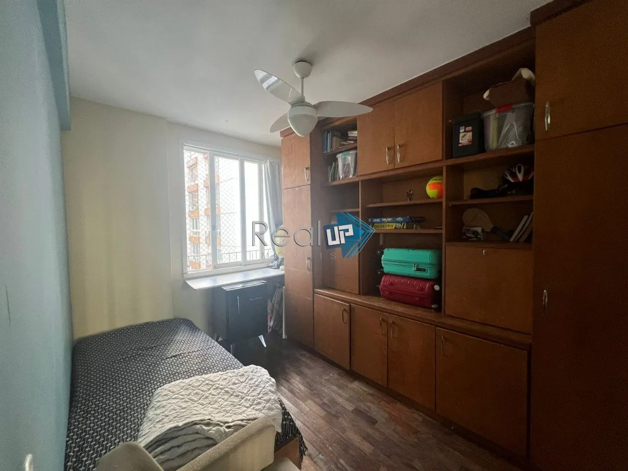 4-bedroom apartment with a washing machine in Rio de Janeiro — photo 26