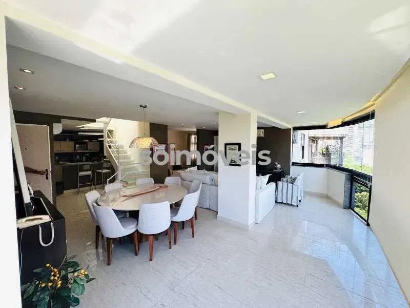 Furnished apartment, 207 m², with floor-to-ceiling windows — photo 22