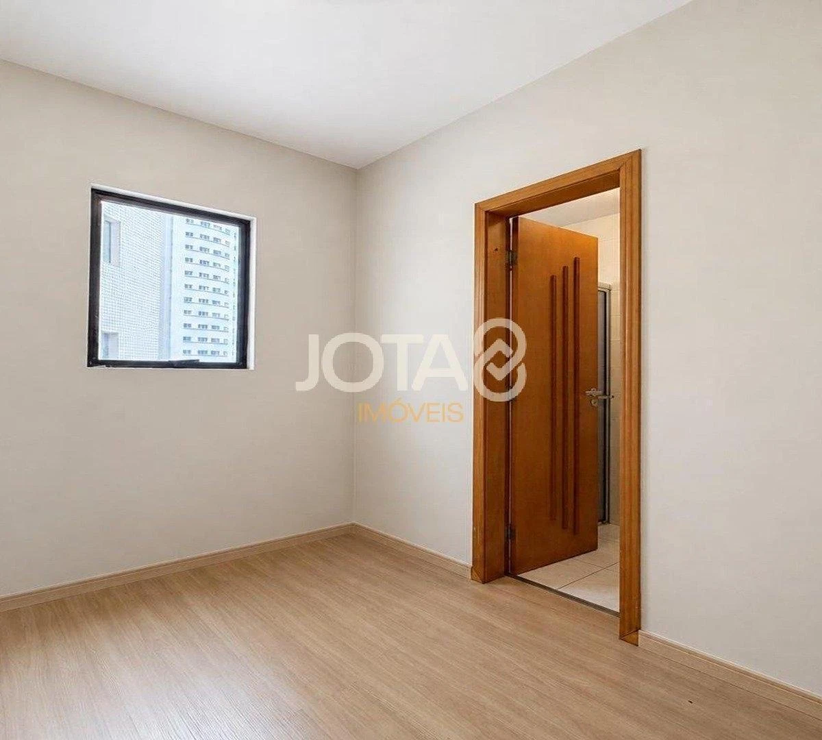 Departamento de 4 dormitorios con bañera — photo 30