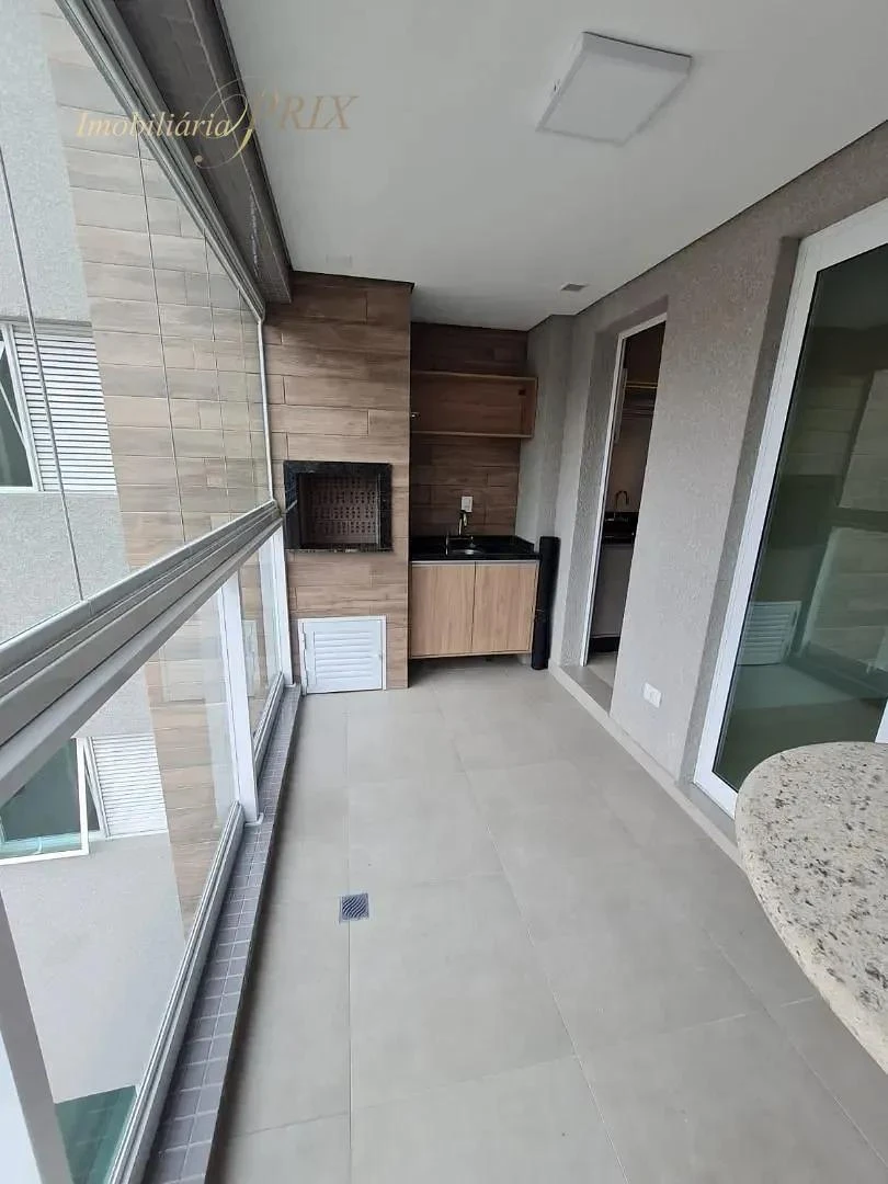 Glass-enclosed balcony in a 2-bedroom apartment, 76 m² — photo 22