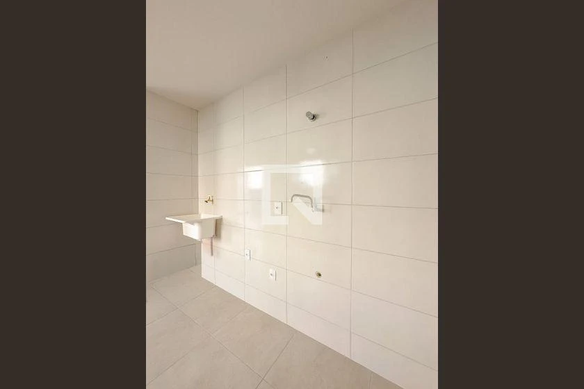 One-bedroom, 30 m² apartment in Florianópolis — photo 28