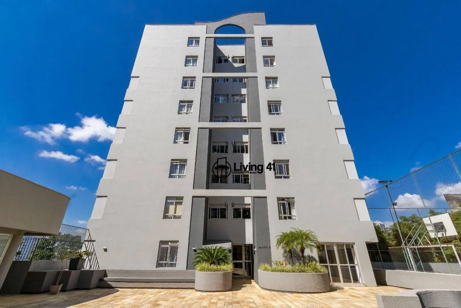 Квартира с 3 спальнями, 81 м² и 2 местами — photo 40