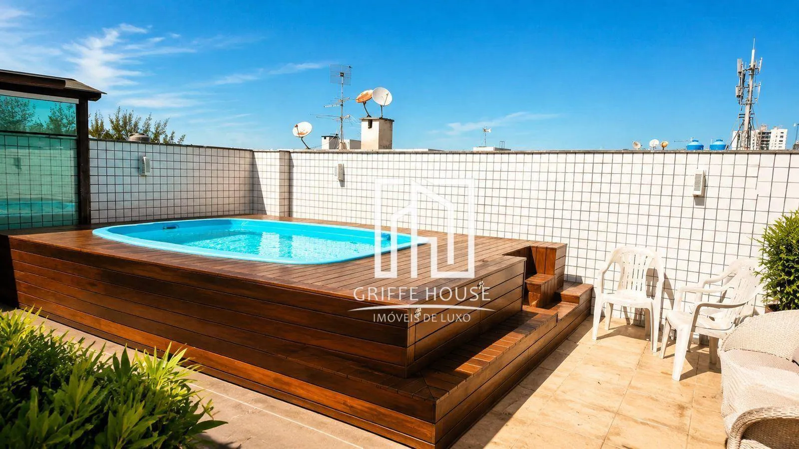 Furnished apartment, 400 m², with a home office — photo 18