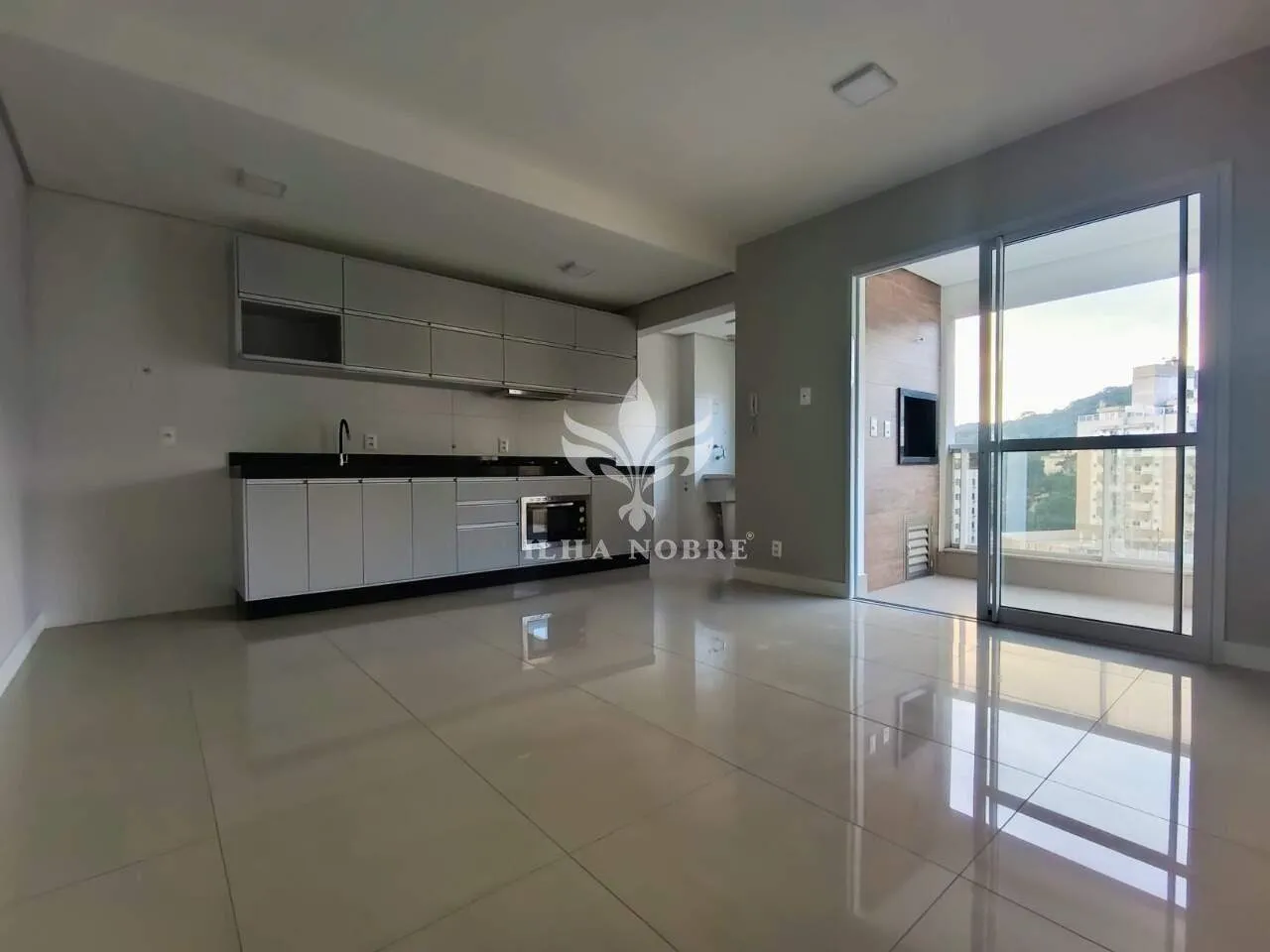 Квартира 90 м² з 2 спальнями (1 суїт) — photo 6