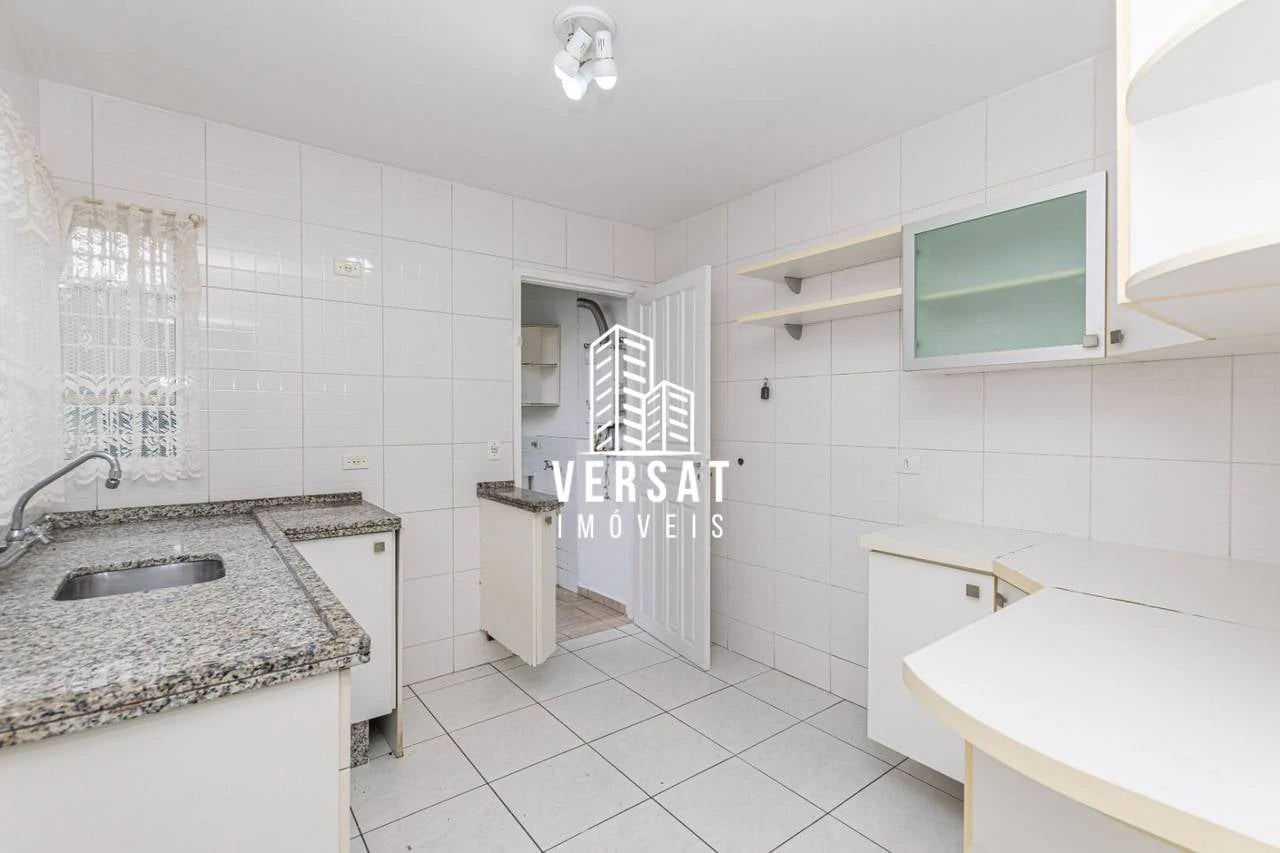 Деревянный пол или ламинат и 3 спальни: дом 82 м² — photo 2