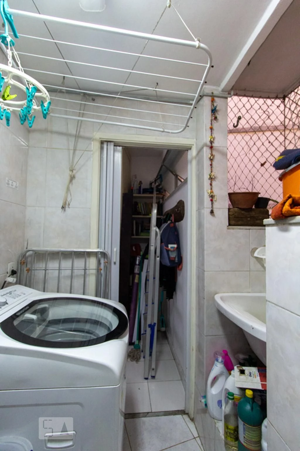 Furnished apartment with 2 bedrooms and 2 bathrooms — photo 10