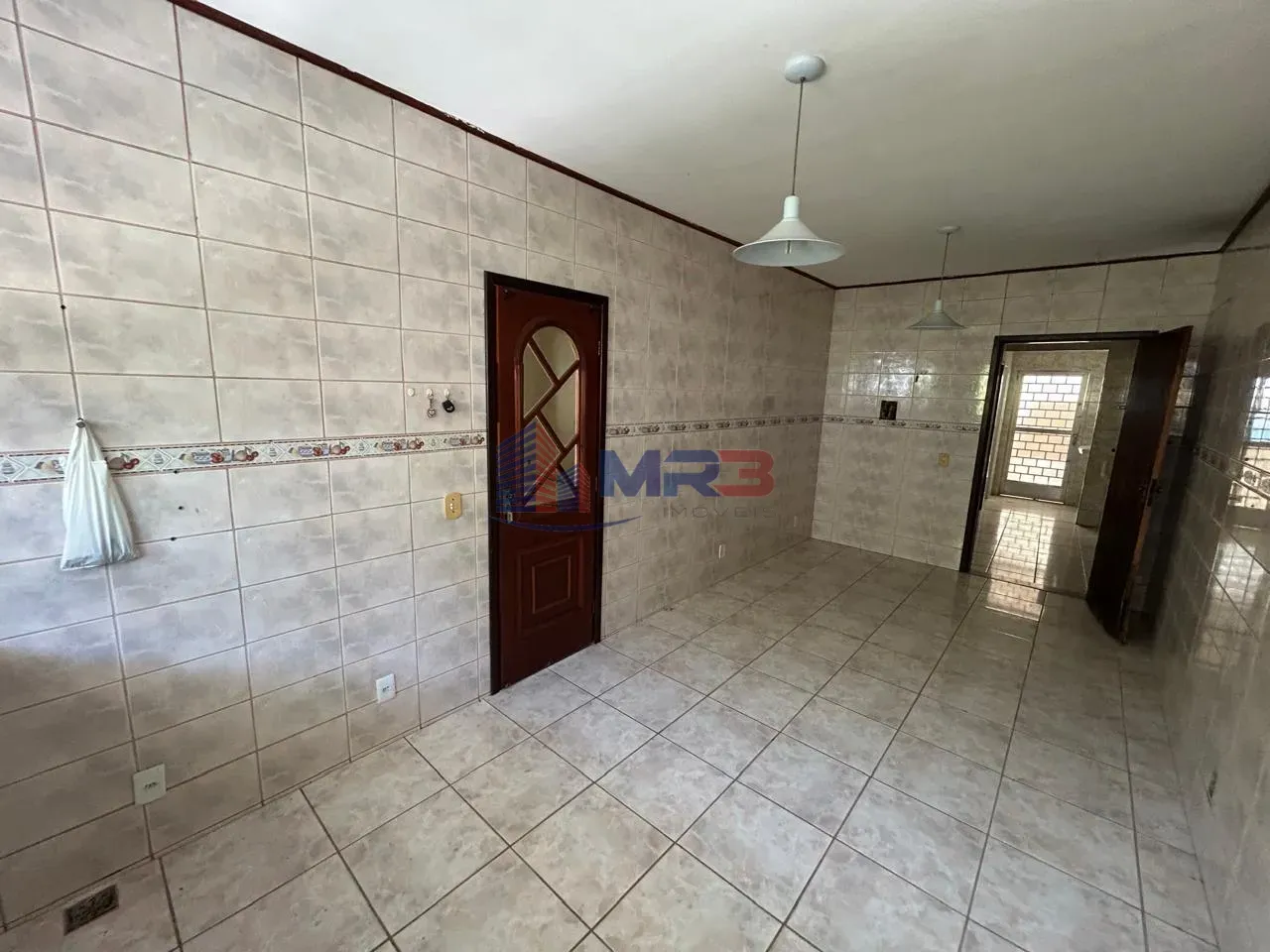 House, 280 m², with a bathtub — photo 20