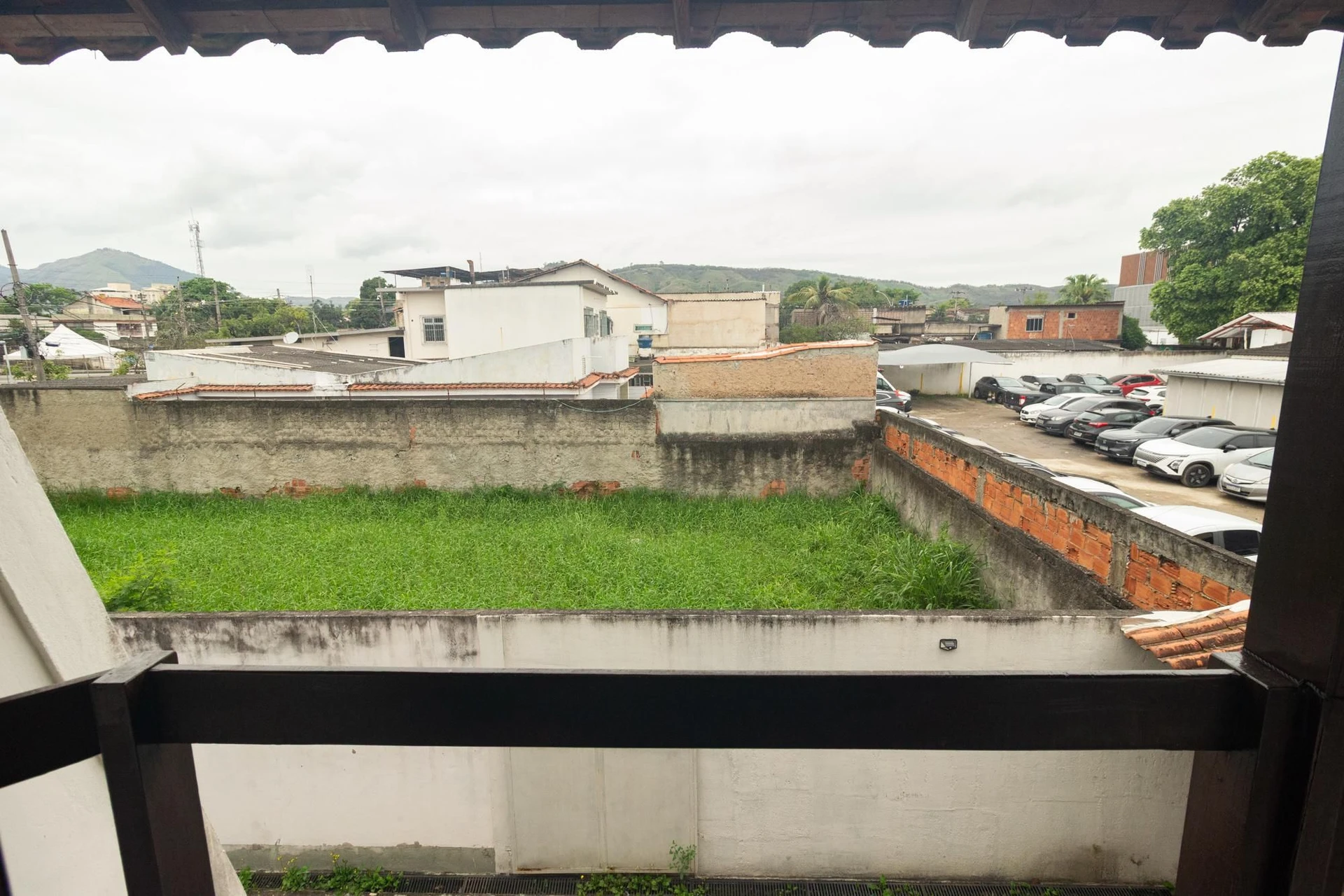 Casa amueblada con 2 dormitorios y parrilla en el balcón — photo 14
