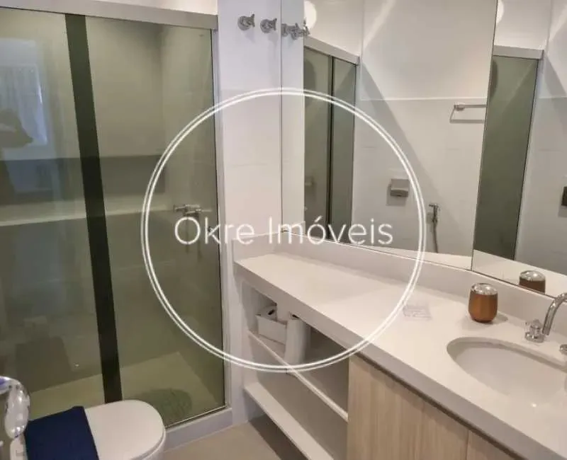 Furnished 1-bedroom apartment with open-plan kitchen — photo 17