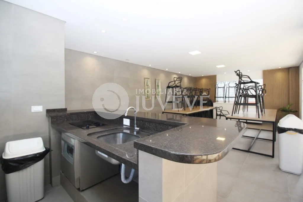 Apartment, 93 m², with a glass-enclosed balcony — photo 47
