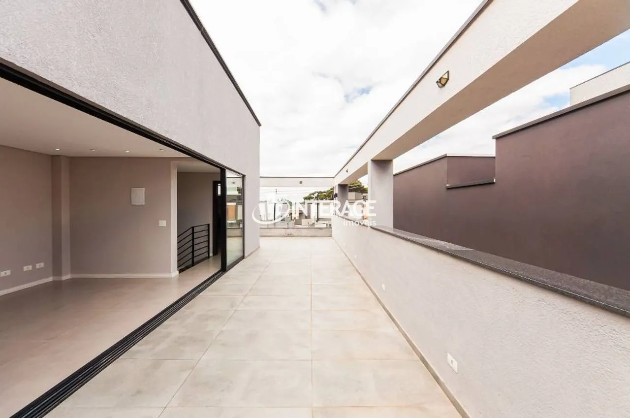 3-bedroom house with a washing machine in Curitiba — photo 31