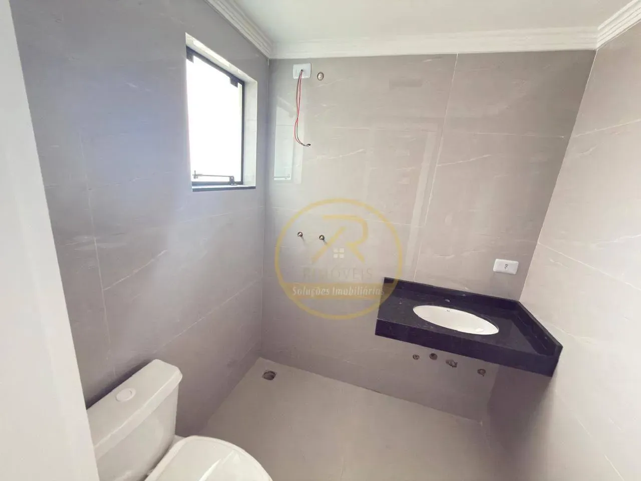 House 100 m² with 3 bedrooms and 2 parking spots — photo 12