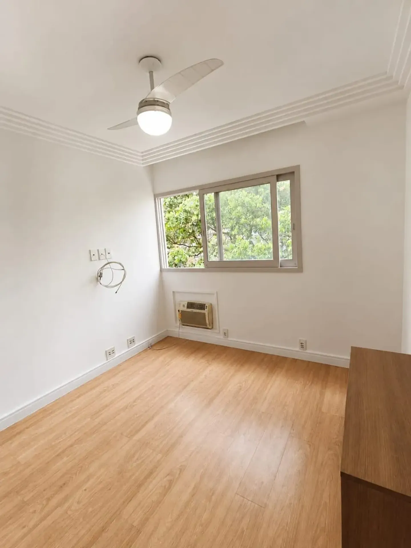 Apartamento com piso de madeira ou laminado, Copacabana — photo 22