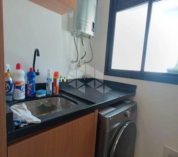 Apartamento amueblado de 2 dormitorios con cocina integrada — photo 4