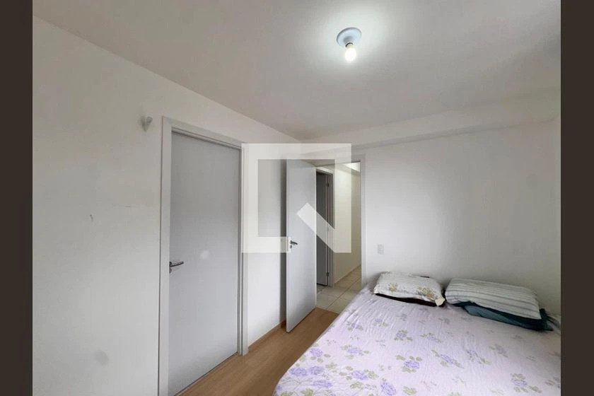 2-bedroom apartment in a building with a gym — photo 9