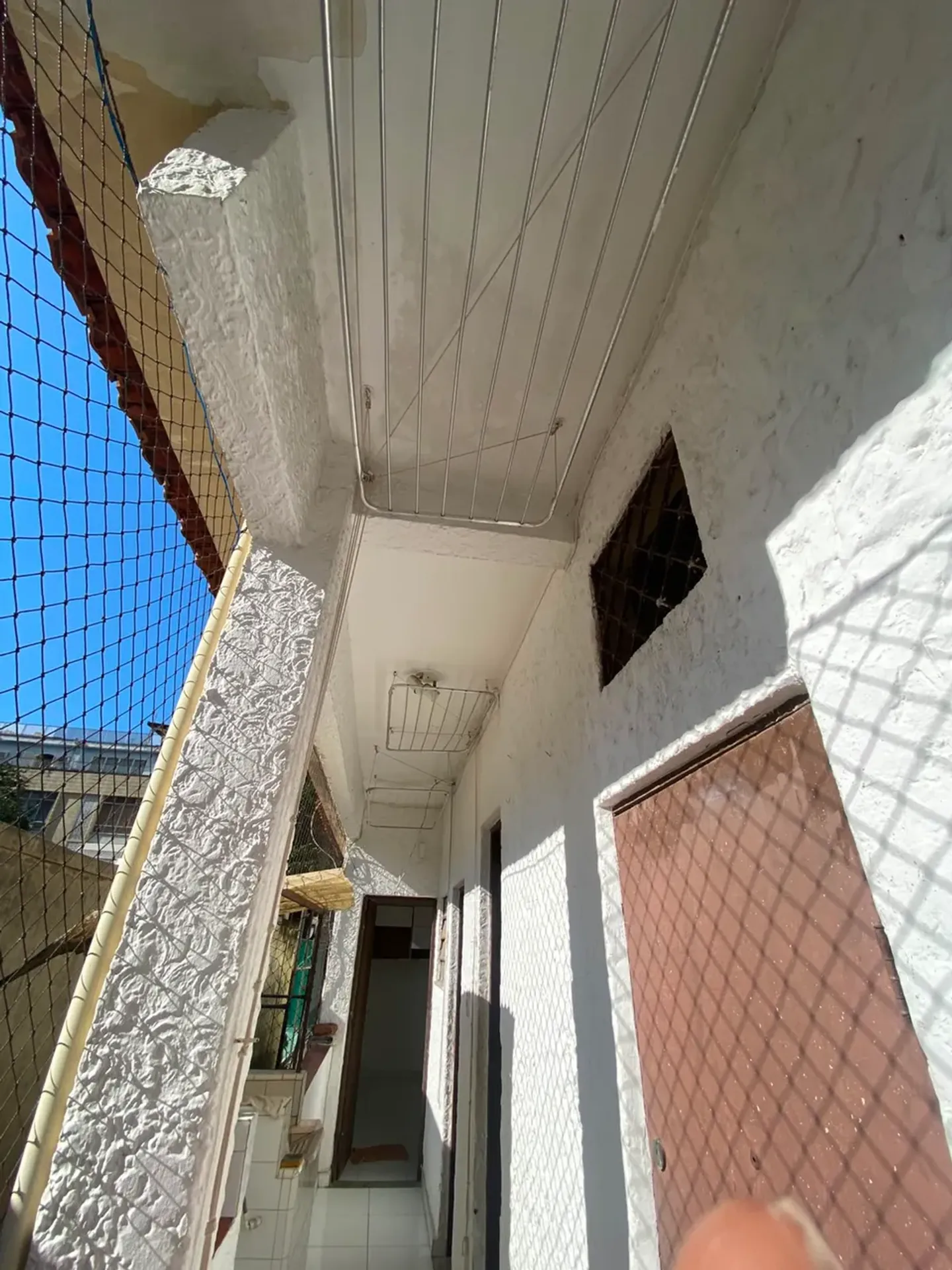 3-bedroom apartment with balcony, 137 m² — photo 37