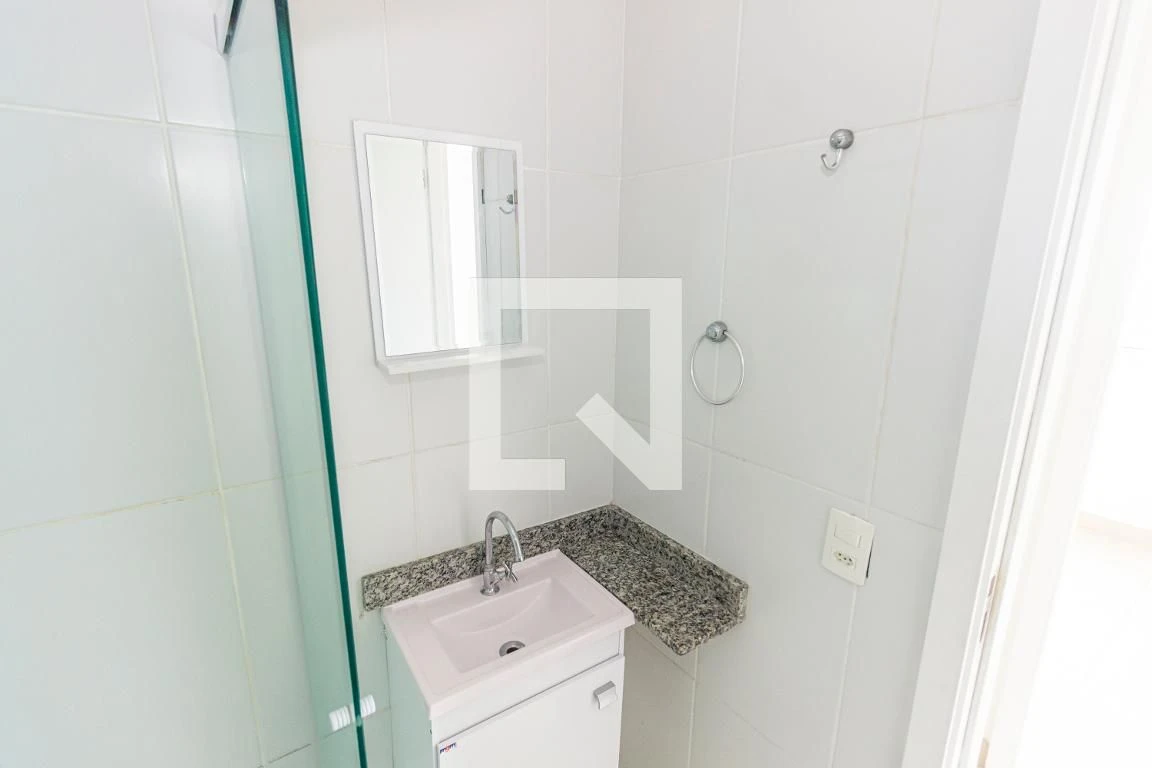 Furnished 2-bedroom apartment with 1 bath and parking — photo 61