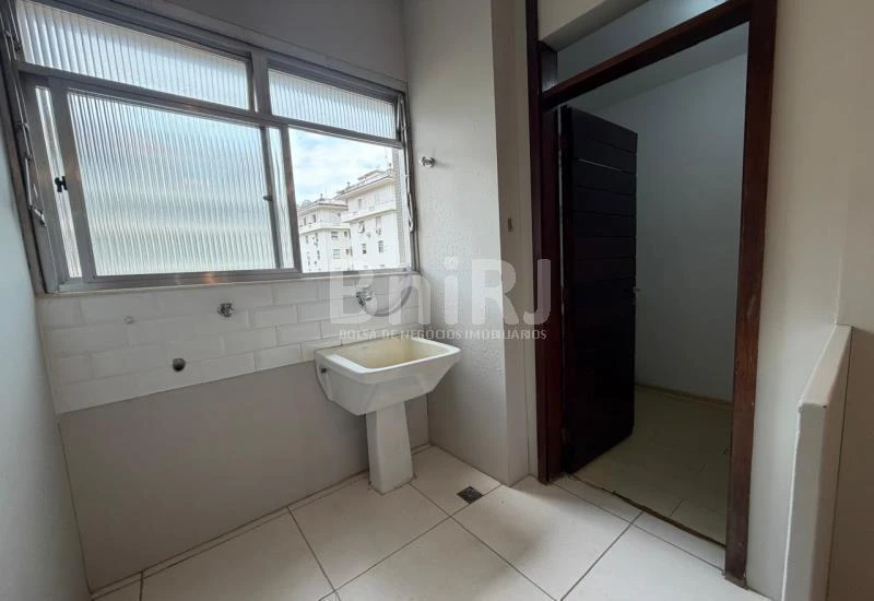 Apartamento de 2 quartos com banheira — photo 4