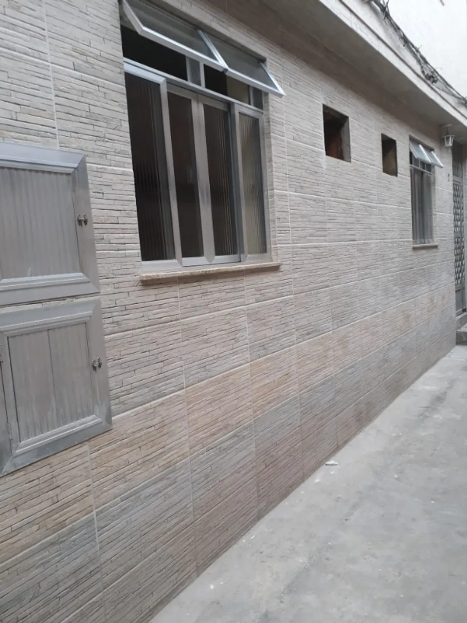 House with 2 bedrooms and 1 bathroom, no parking space — photo 8