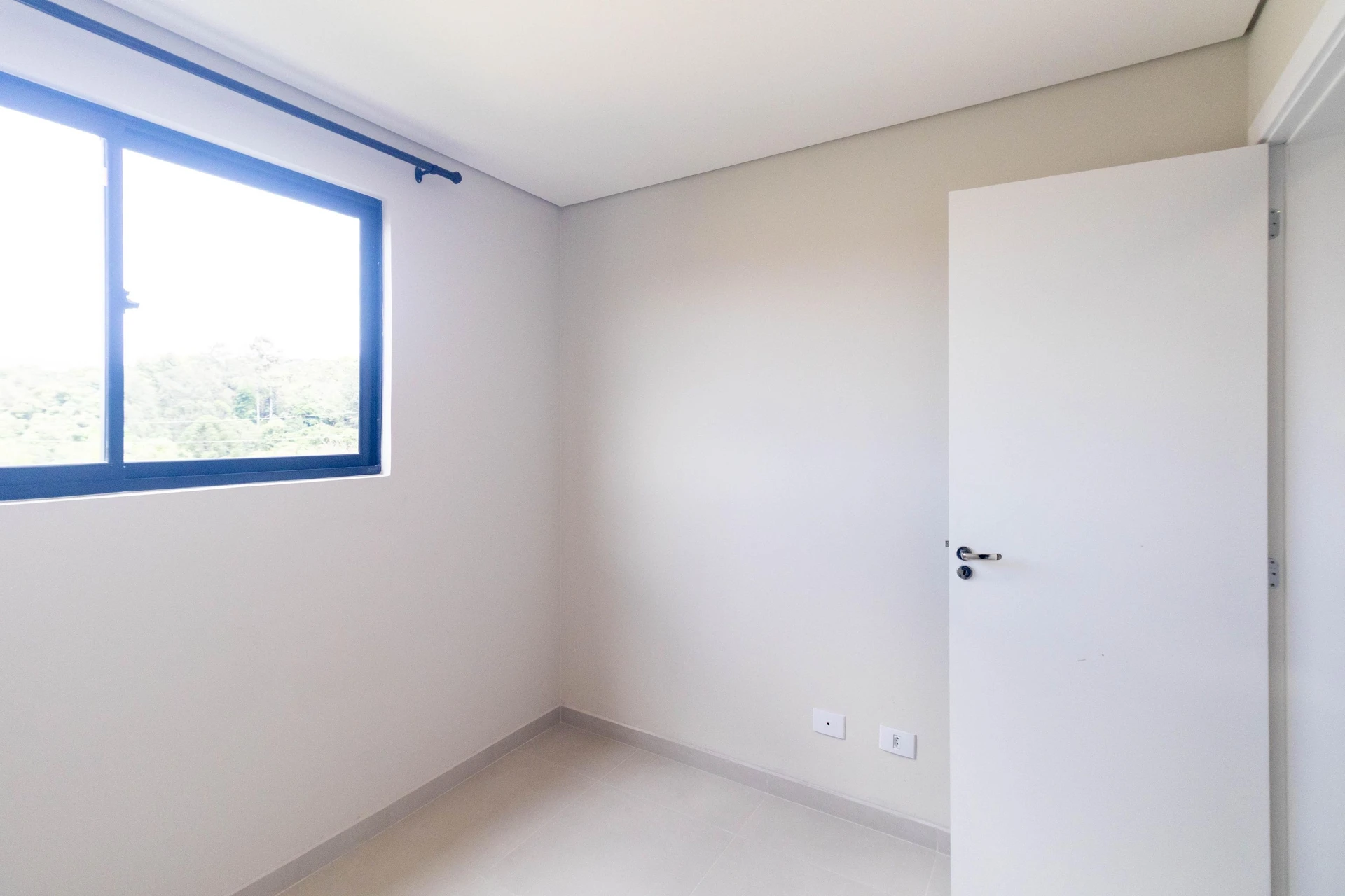 2-bedroom apartment with a home office in Curitiba — photo 6