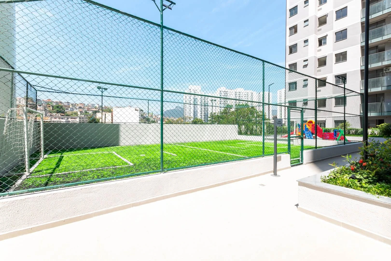 Apartamento para aluguel com 2 quartos e varanda — photo 23