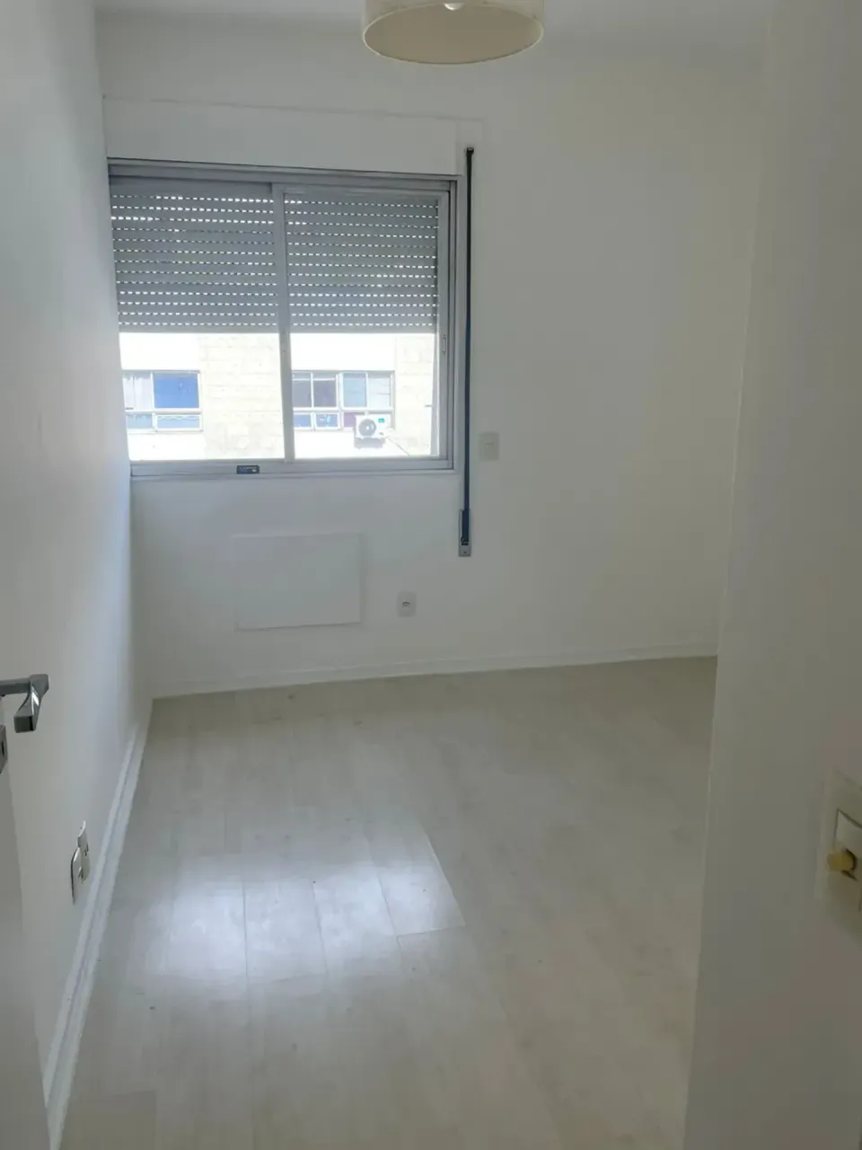 Unfurnished apartment with 5 bedrooms and 4 bathrooms — photo 10