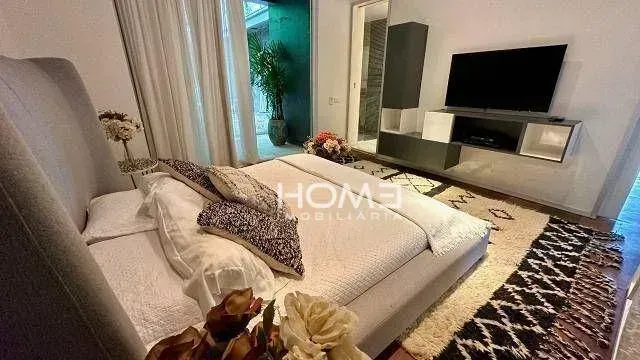 Меблированный дом с 5 спальнями и 700 м² — photo 54