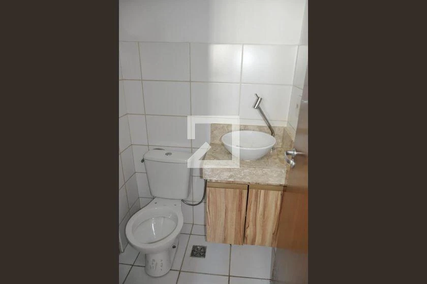 2-bedroom apartment with a home office — photo 31