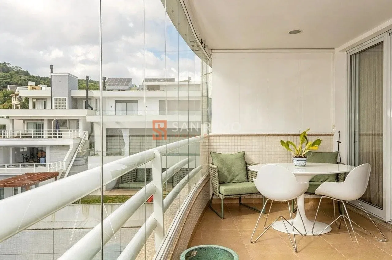 Furnished apartment, 160 m², with a grill on the balcony — photo 16
