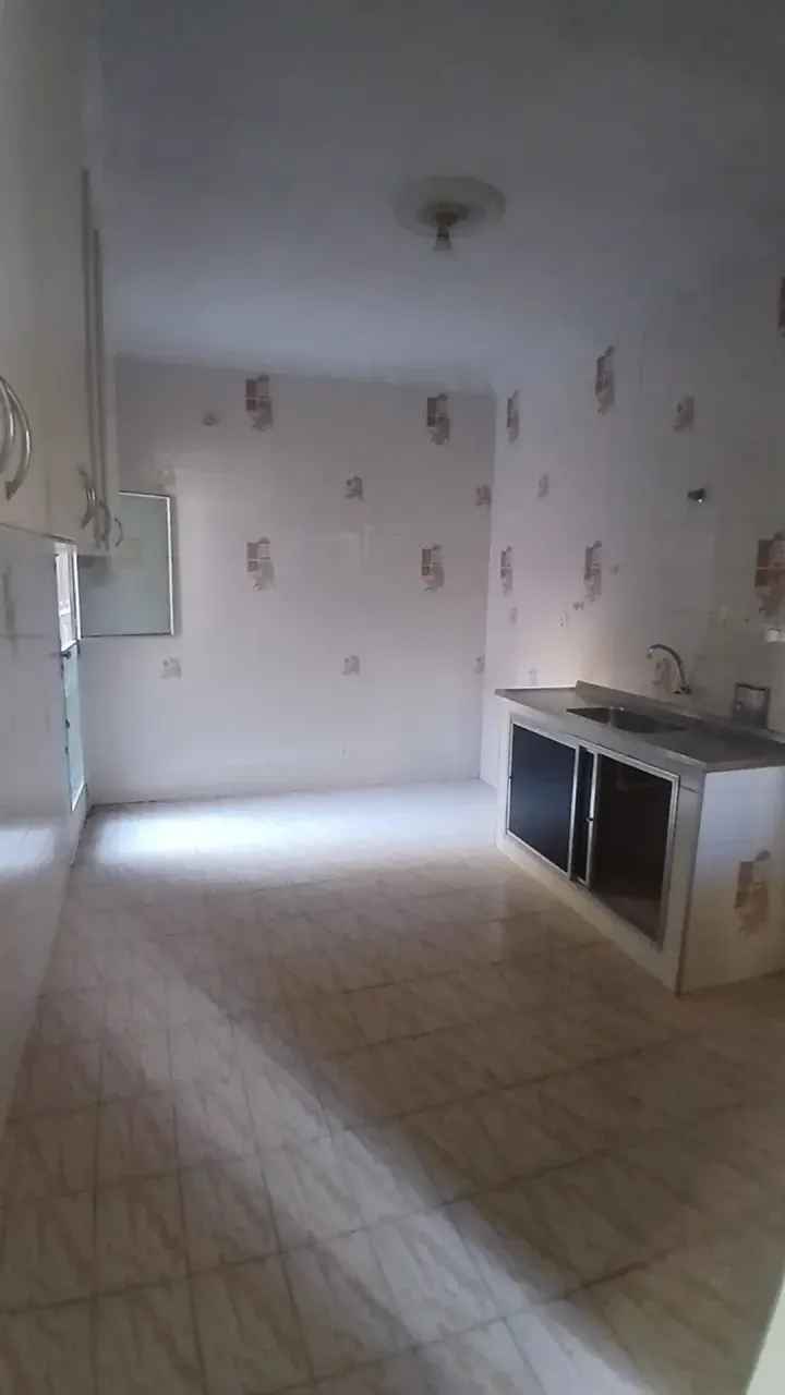 Casa sem mobília com 1 quarto e armários embutidos — photo 2