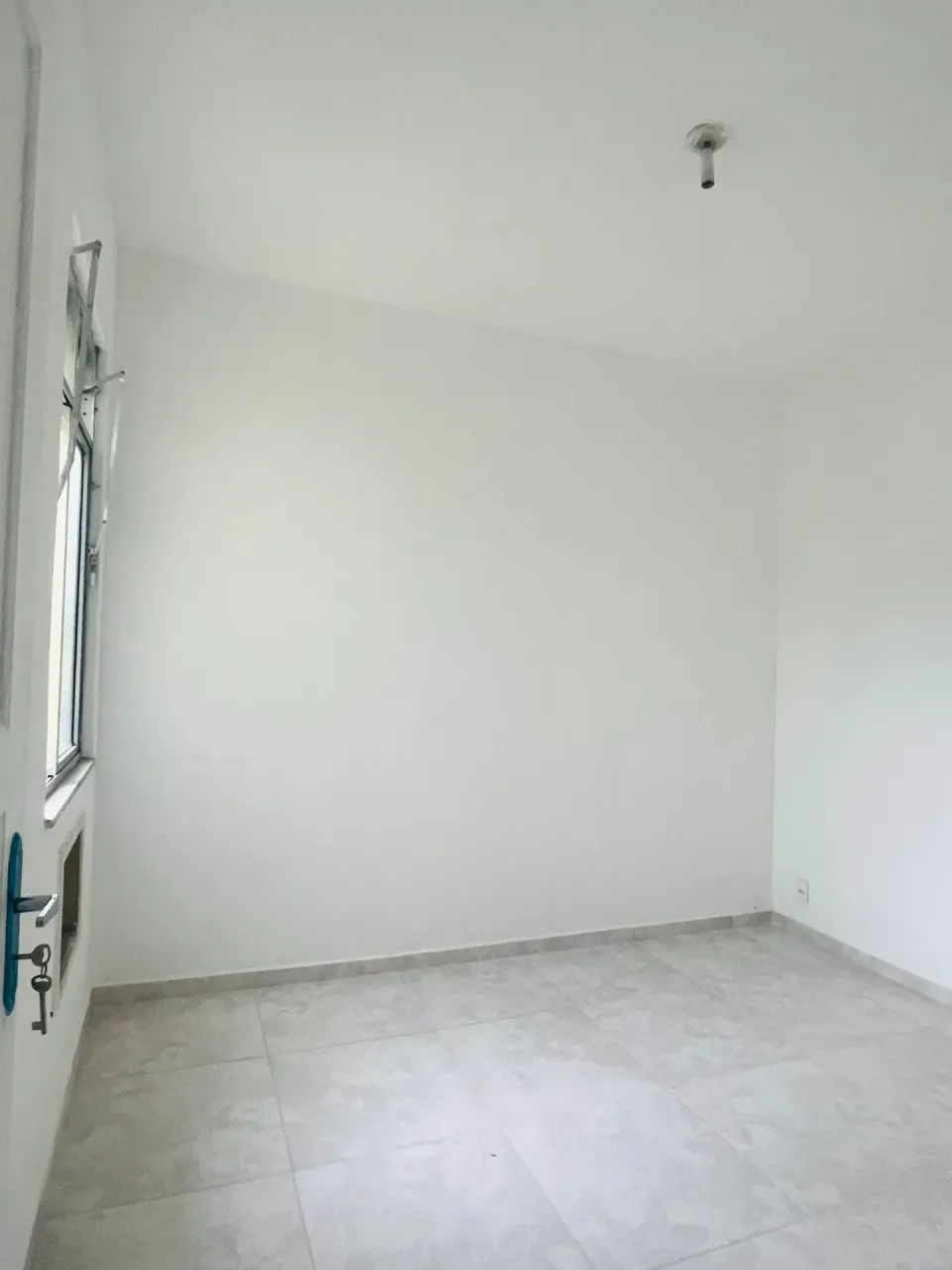 Apartamento sin amueblar con 2 dormitorios y 1 baño — photo 8