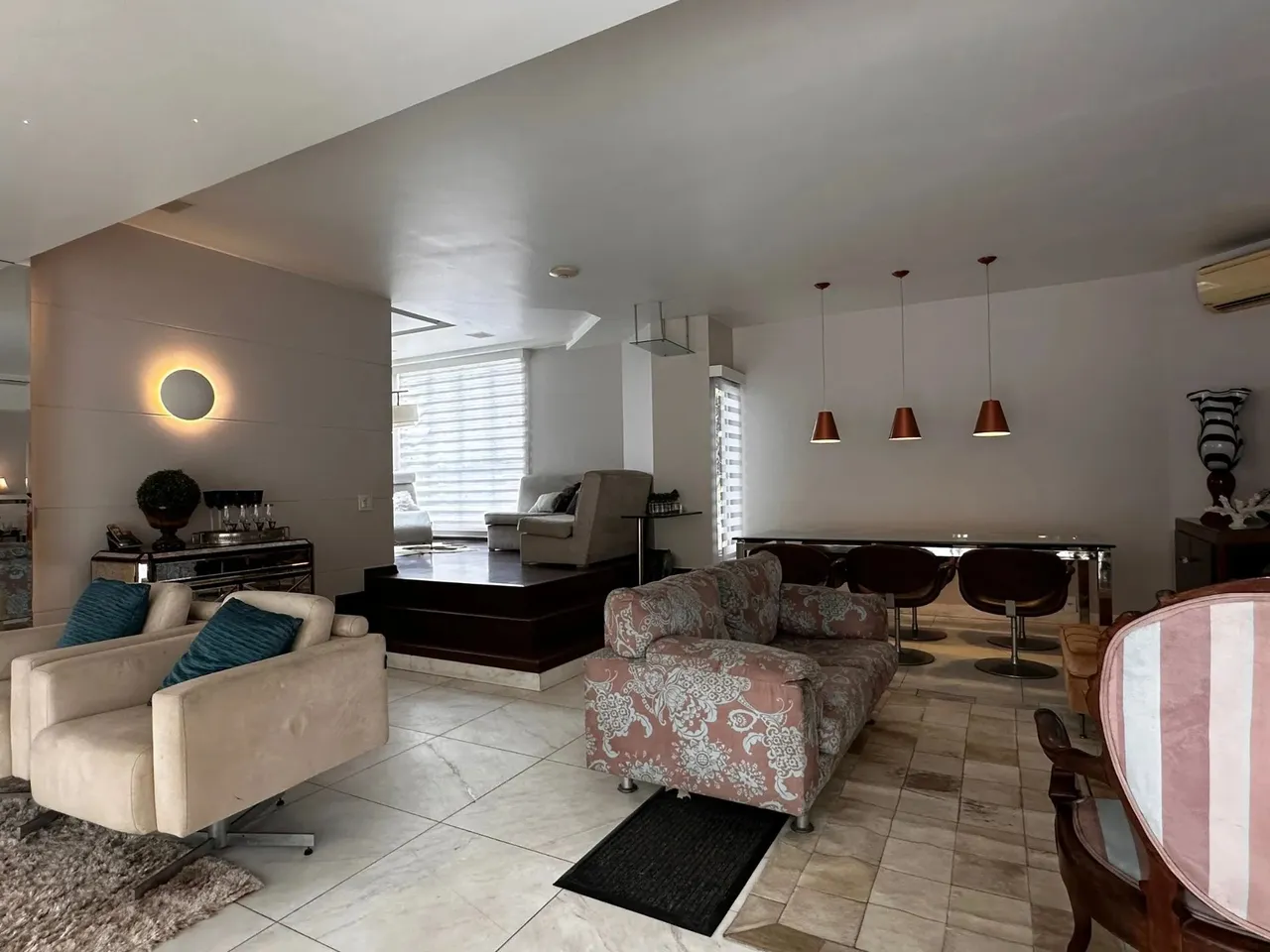 Casa amueblada con 4 dormitorios y 5 niveles — photo 4