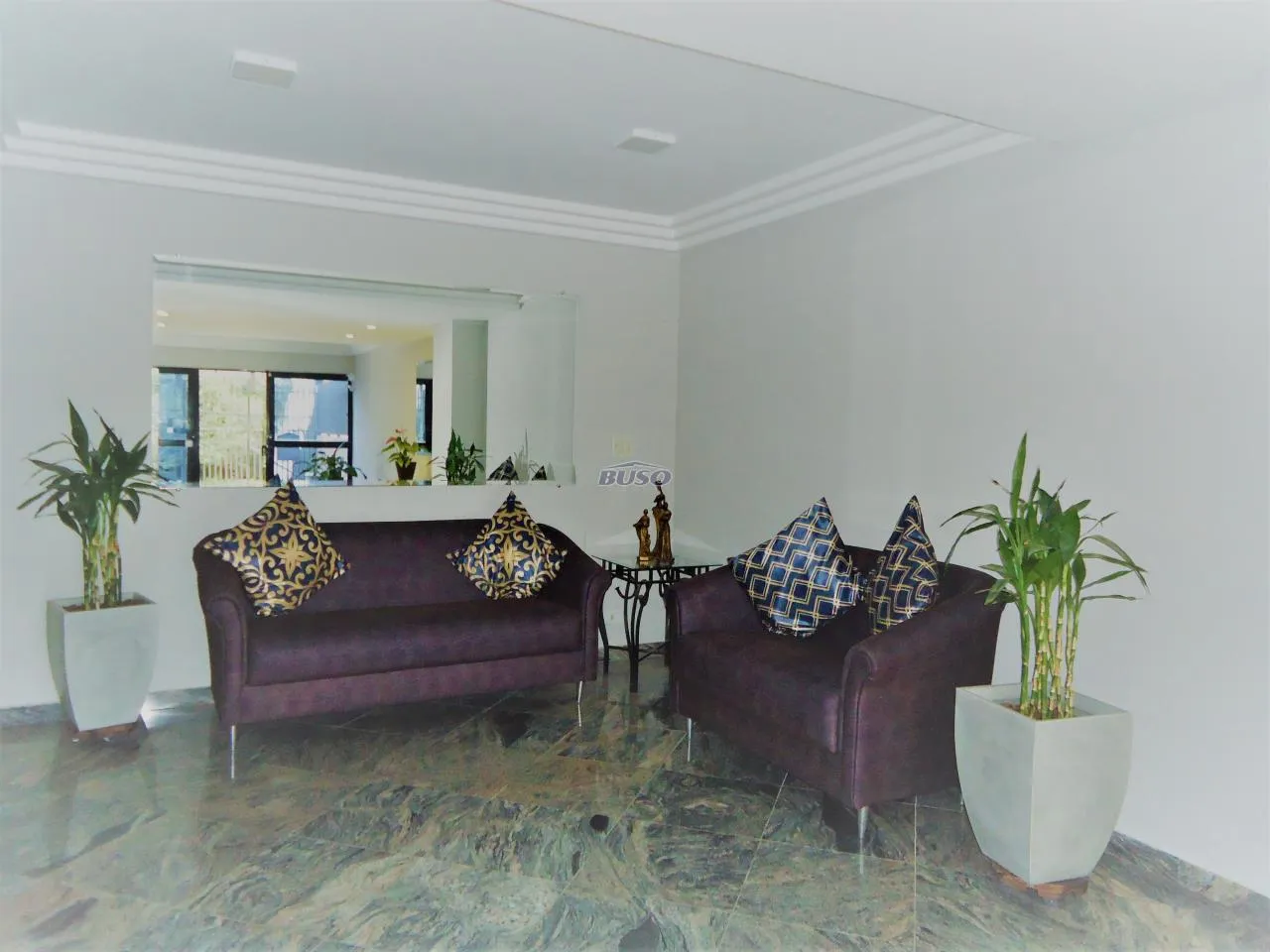 2-bedroom apartment with a grill on the balcony — photo 9