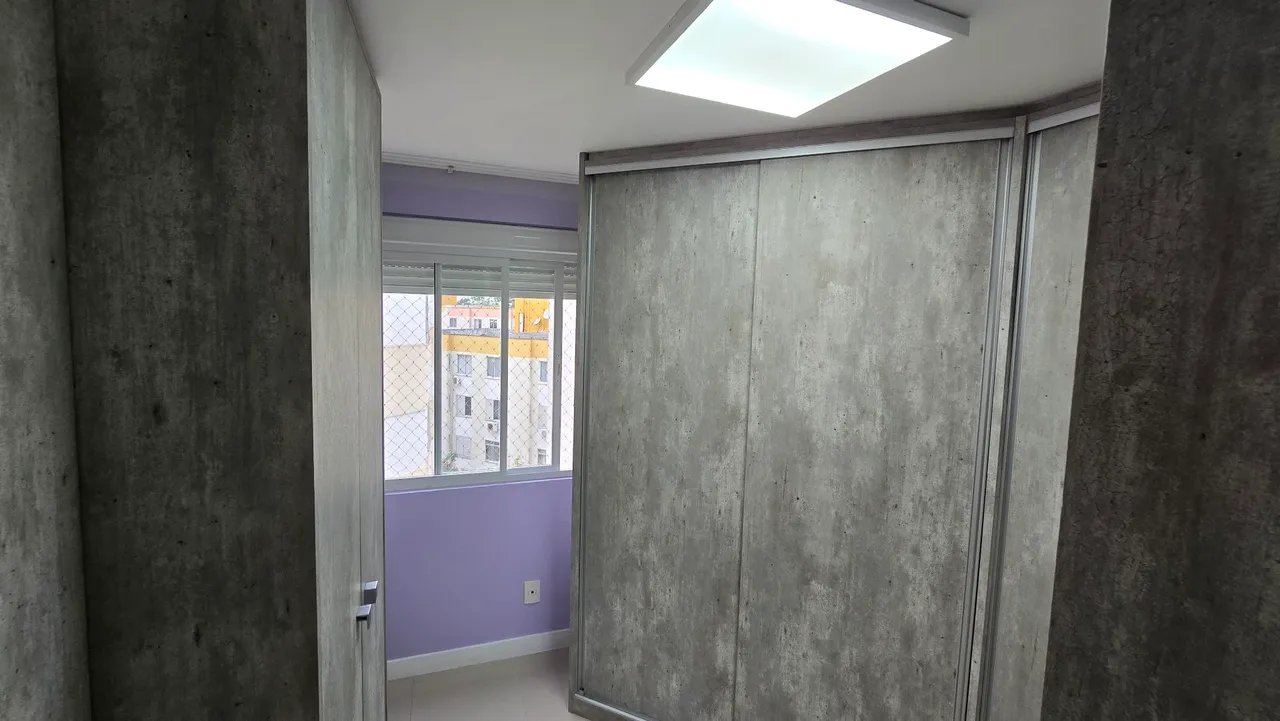 3-bedroom apartment in a building with a gym — photo 18
