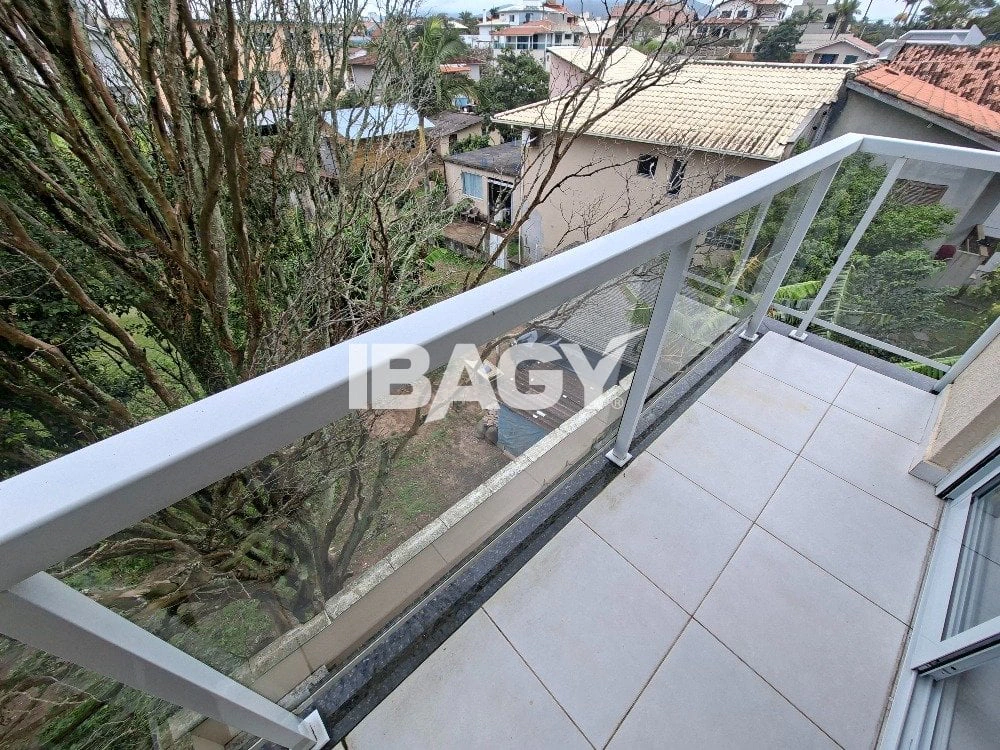 Apartamento de 2 dormitorios con suite y balcón privado — photo 15