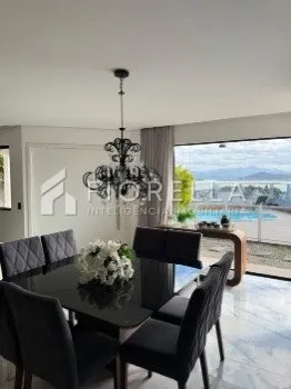 Furnished house, 620 m², with a water view — photo 6