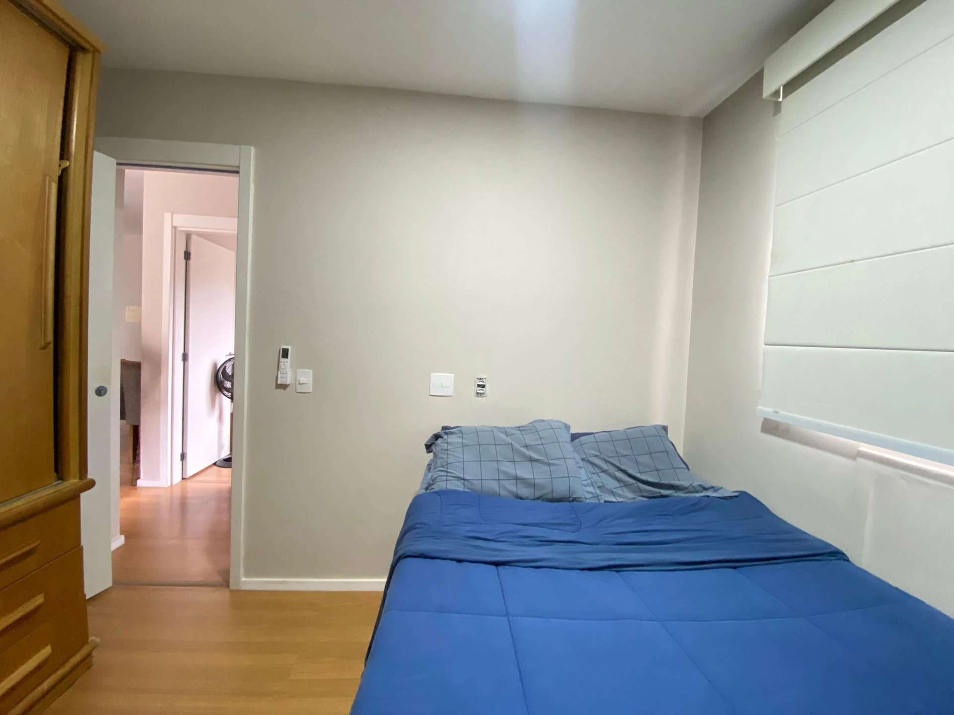 2-bedroom apartment with a washing machine — photo 34
