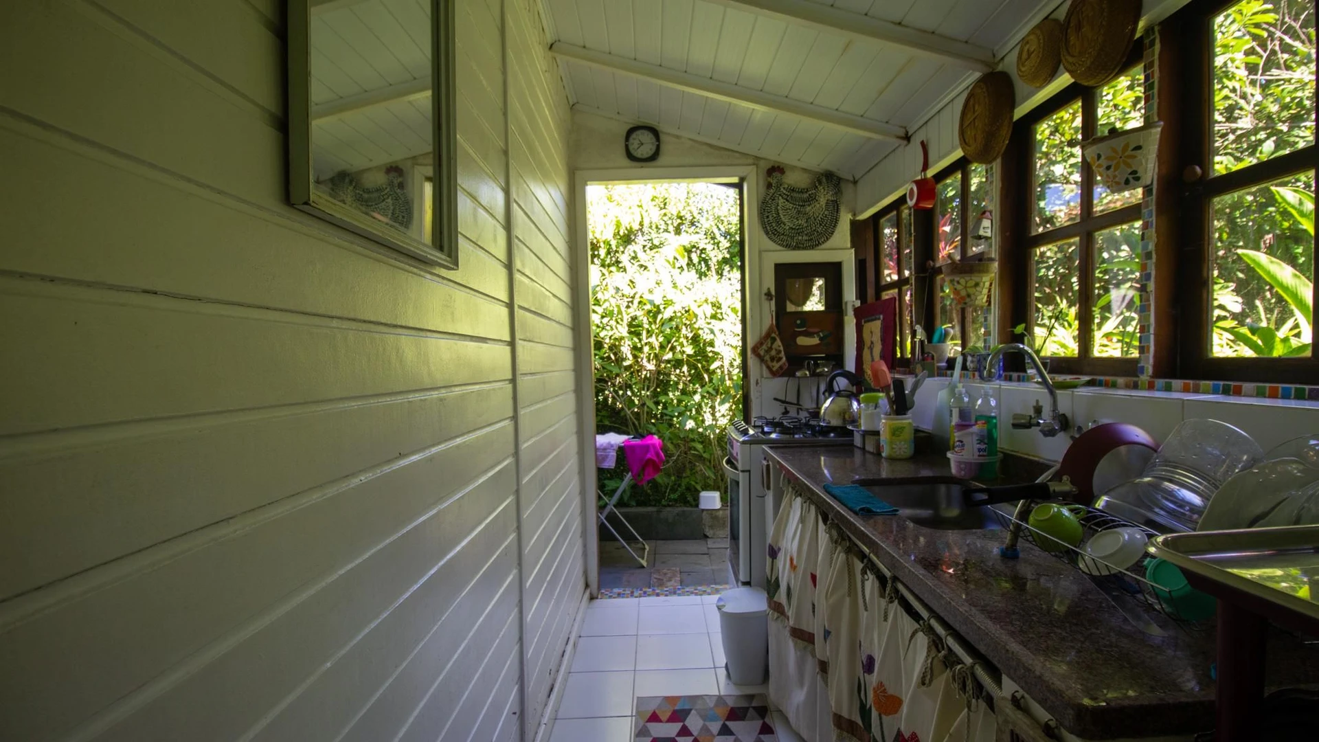 Furnished house with 5 bedrooms and 3 bathrooms — photo 51