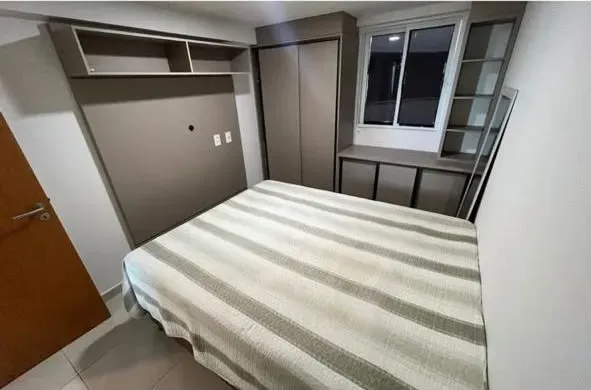 2-bedroom apartment with a home office — photo 3