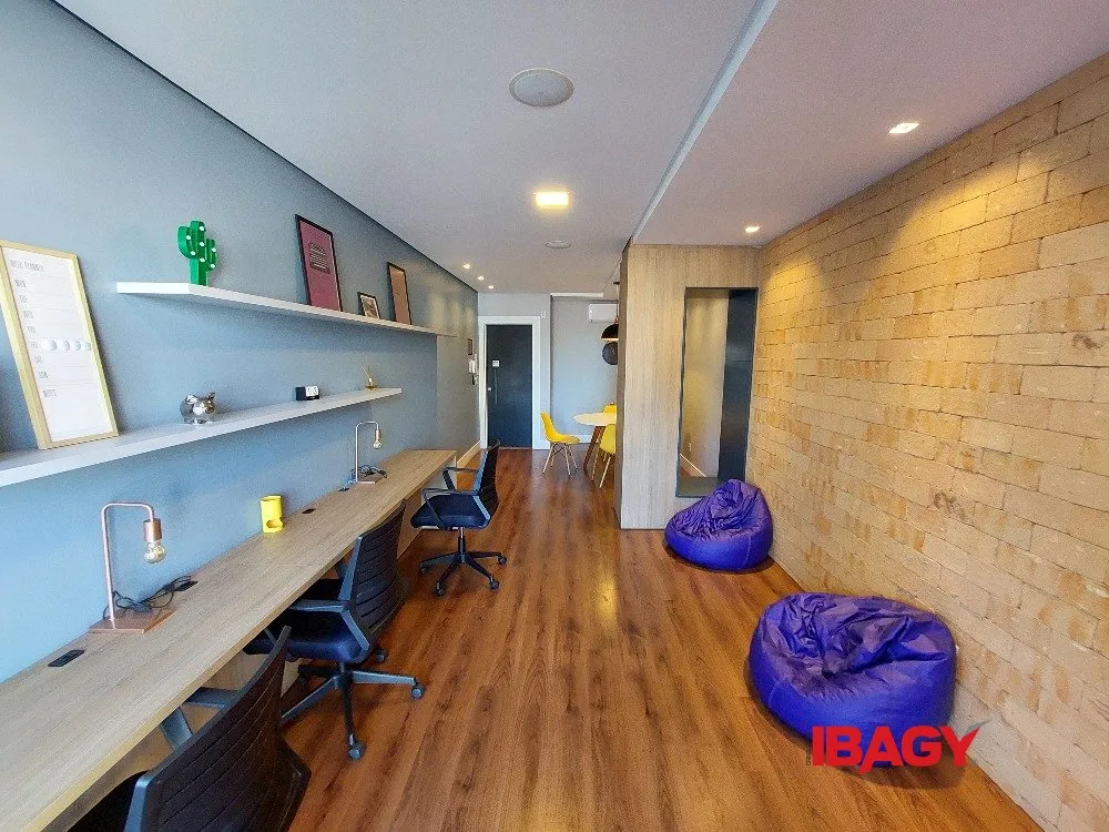 1-bedroom loft with open kitchen and balcony grill — photo 9