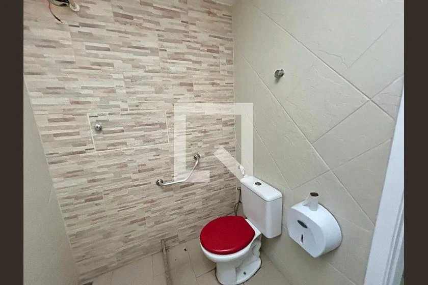 Casa para alugar sem mobília com 4 quartos e 1 banheiro — photo 38