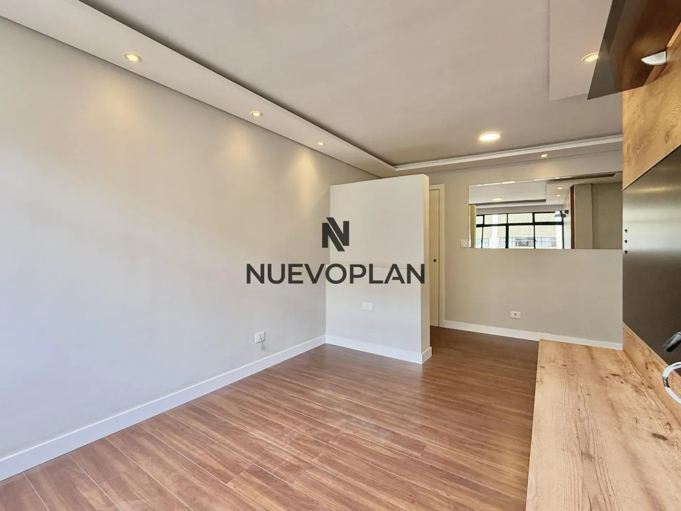 3-bedroom apartment with a home office — photo 22