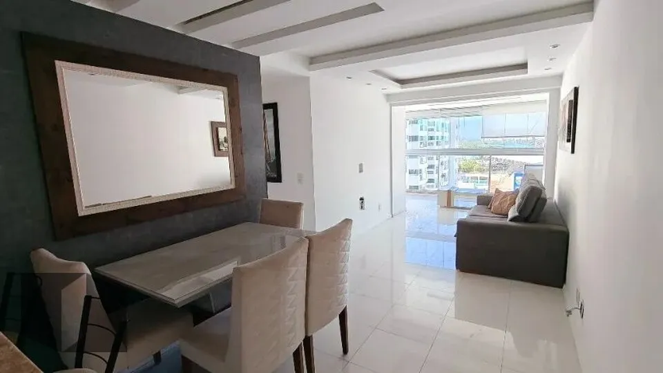 Furnished 3-bedroom apartment with glassed balcony — photo 5