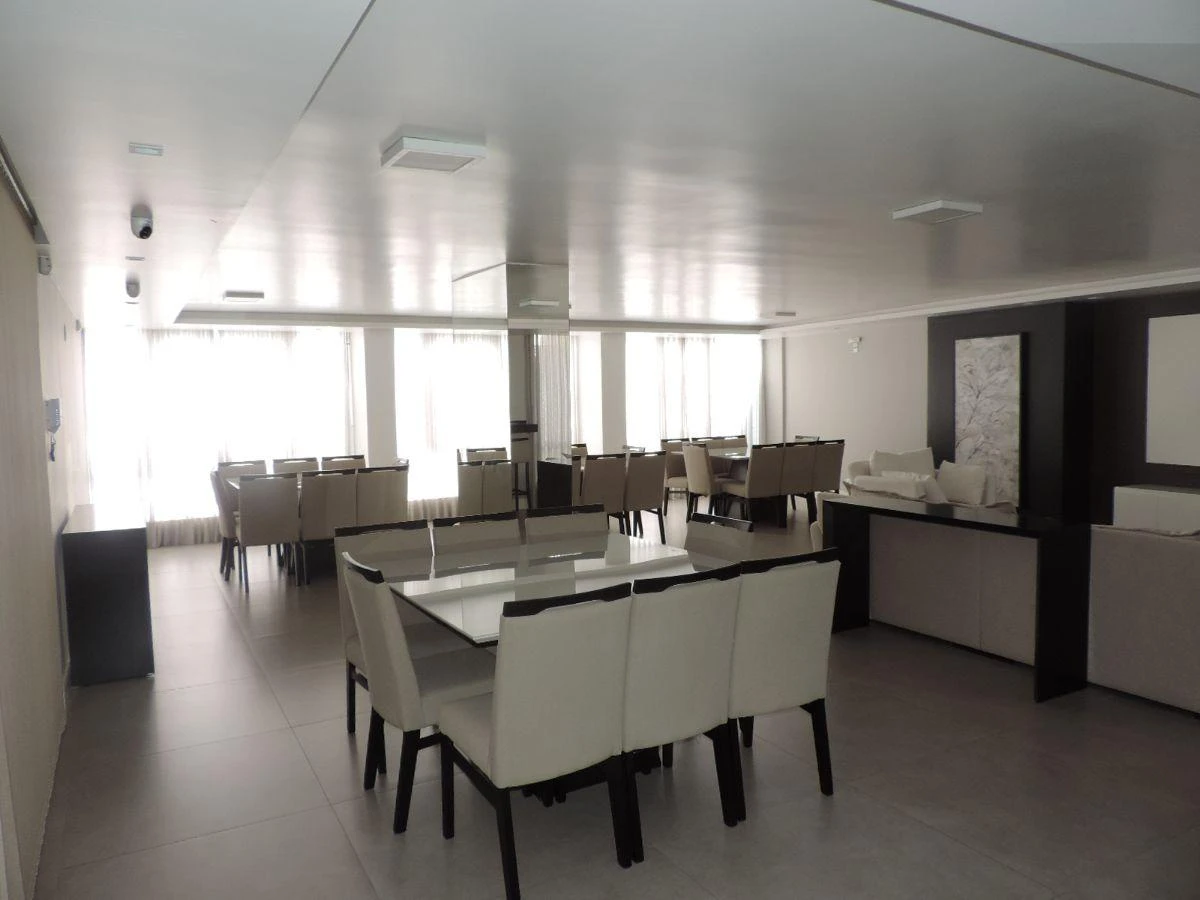 312 m² apartment with an open-plan kitchen — photo 6