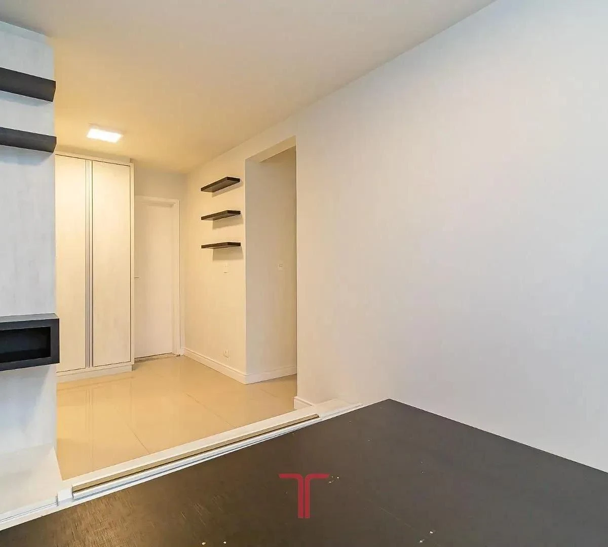 Apartamento de 1 quarto em condomínio com piscina — photo 11