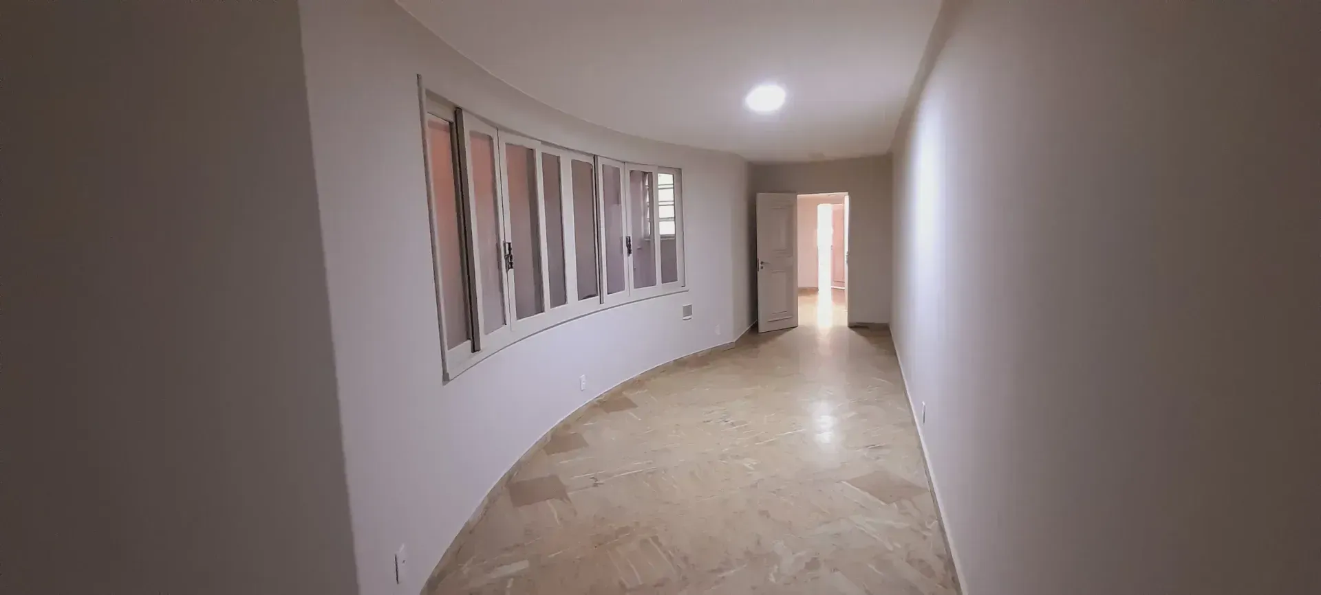 Unfurnished apartment with 4 bedrooms and 2 parking — photo 12