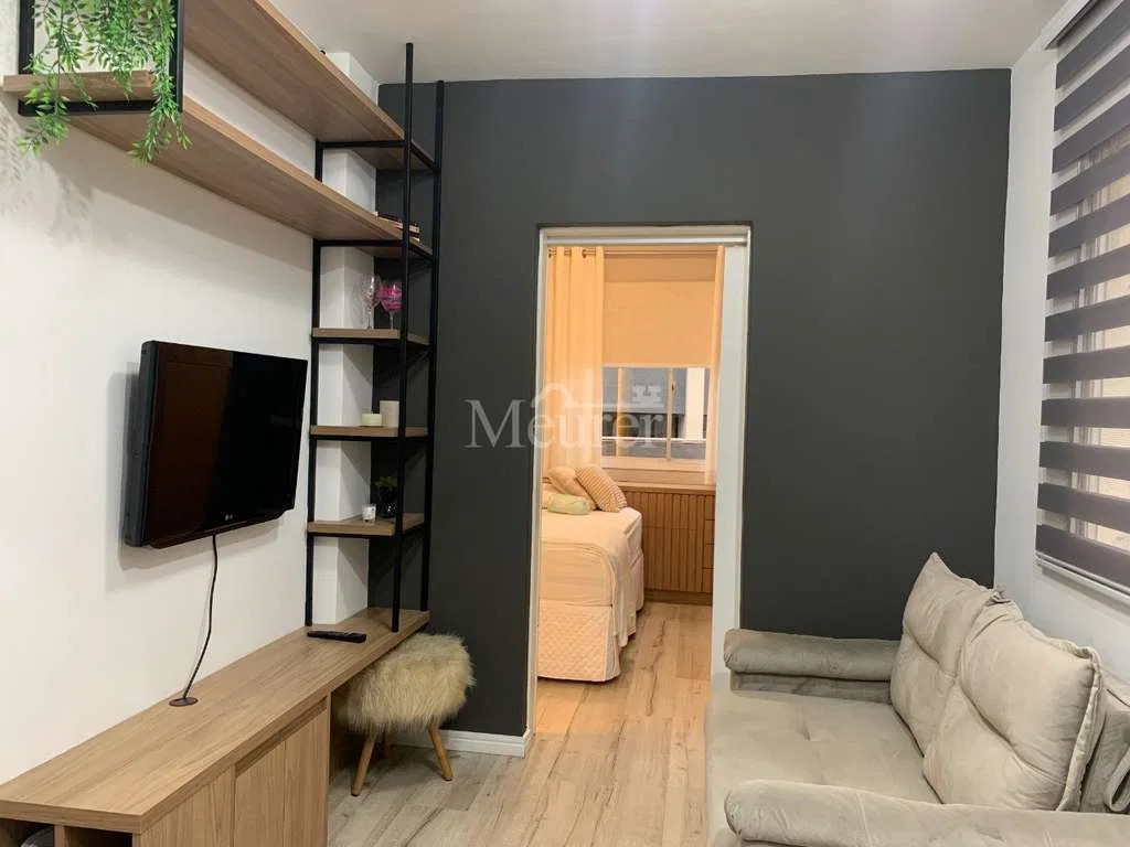 Furnished apartment, 27 m², with wood or laminate floors — photo 7